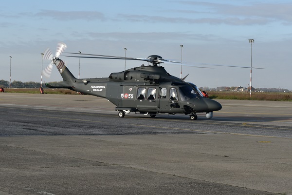 Leonardo entrega el primer helicóptero HH-139B a la Fuerza Aérea Italiana