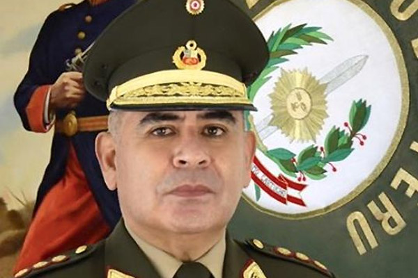 Perú Día 0331 Ex Comandante General Del Ejército José Vizcarra Reitera Que Se Reunió Con 