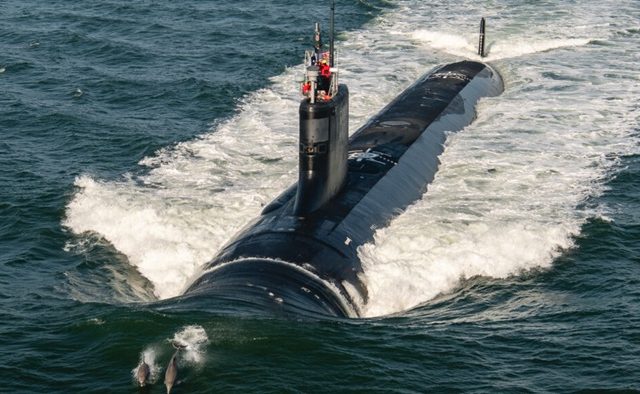 Newport News entrega el submarino USS New Jersey a la Armada de EEUU