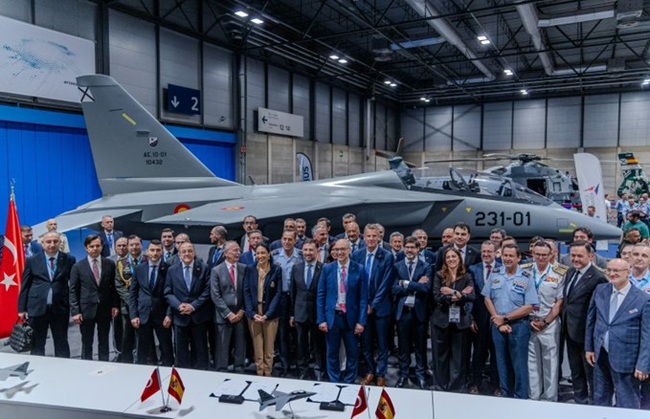 Airbus evalúa ofrecer a España el jet de entrenamiento avanzado Hurjet en sociedad con Turkish Aerospace Industries