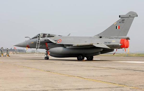 Caza Rafale  de número de cola BS-001 derribado en enfrentamiento entre India y Pakistán